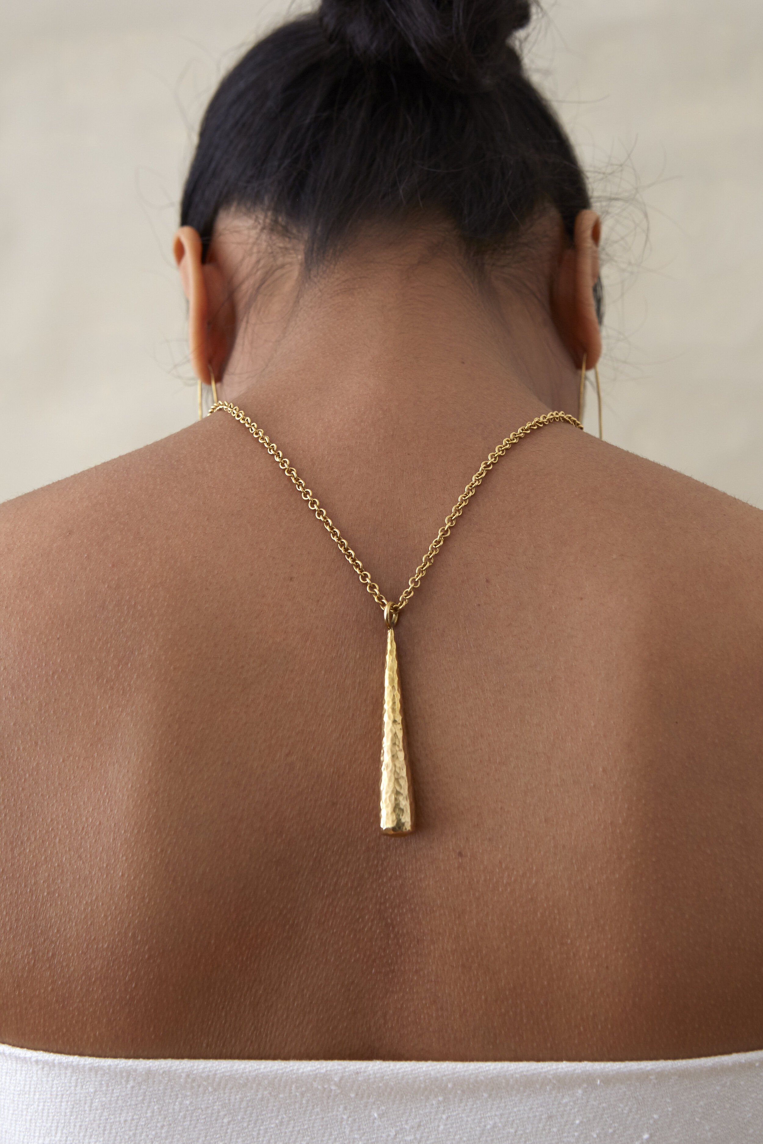 Necklaces with best sale faces on them